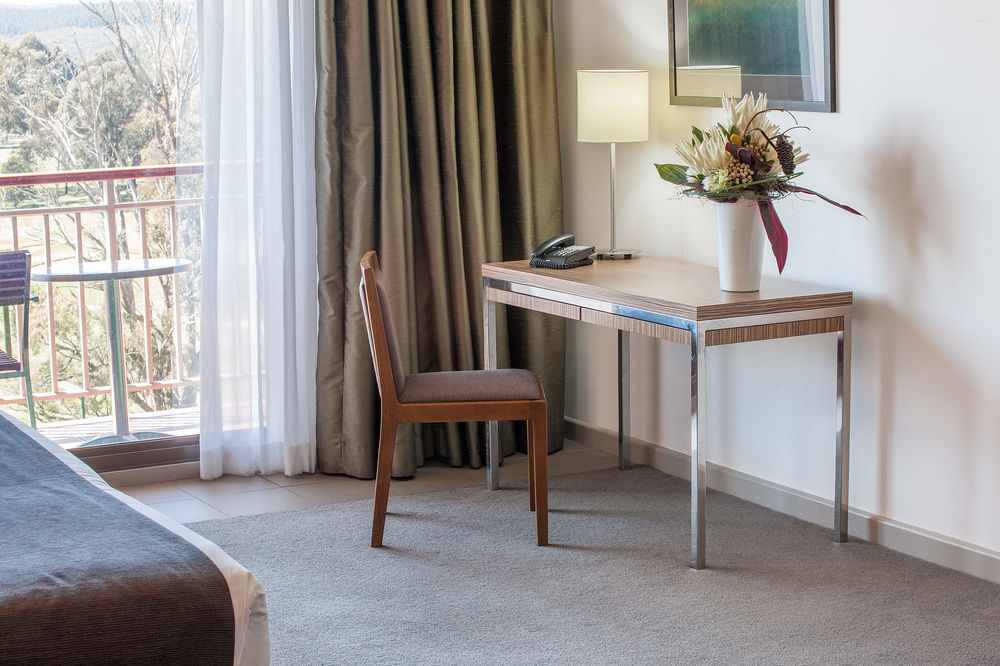Racv Goldfields Resort Кресвик Экстерьер фото